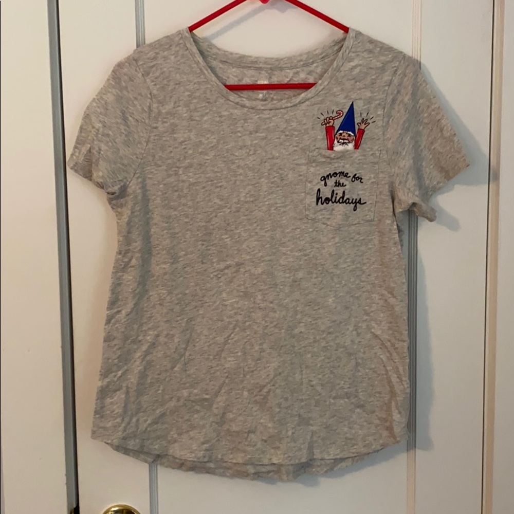 Gray tshirt “Gnome for the Holidays”